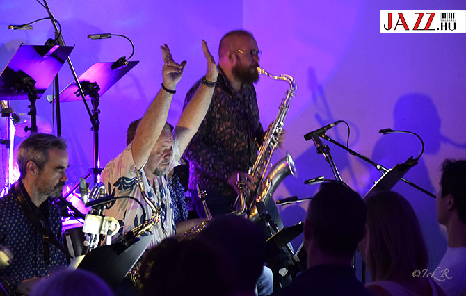 Budapest Jazz Orchestra - Weather Report tribute