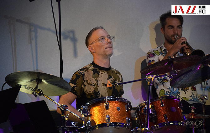 Budapest Jazz Orchestra - Weather Report tribute
