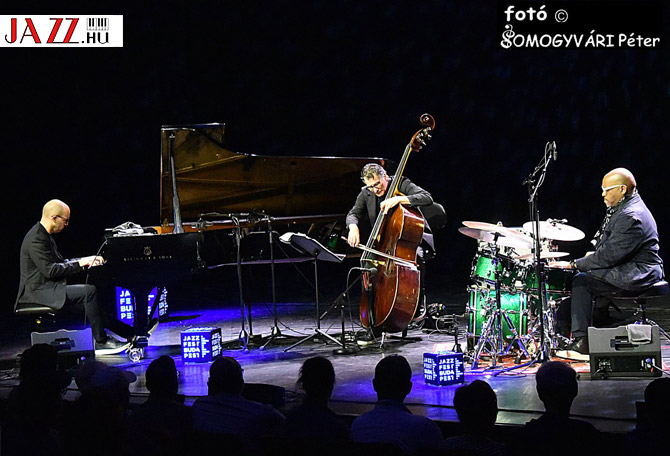 Faraó-Patitucci-Jackson