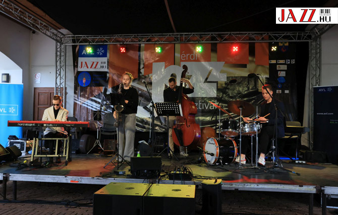 A 2025-ös kaleidoszkóp blues – Szeptember
