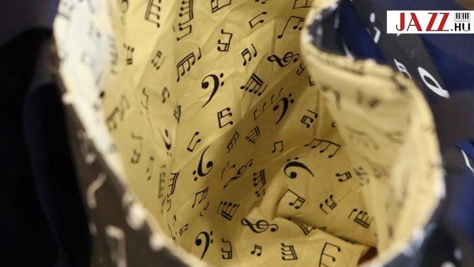 A GEMA PLAI adatbázisa az AI-zenei eszközök jogtiszta tanításához – Jazz-World illusztráció