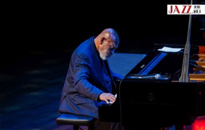 Kenny Barron zongoránál a Müpában
