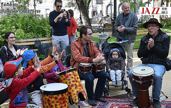 EURÓPA-NAP JAZZ MATINÉVAL A HUNYADIN