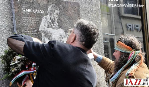 SZABÓ GÁBOR EMLÉKTÁBLA  AVATÓJA