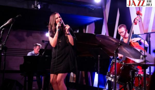 A Hajdu Klára Quartet jubileumi koncertje – Tizenöt  év  a  jazzszerető  közönség  szolgálatában